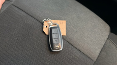 Nissan Qashqai 1.3 DiG-T MH 158 N-Connecta 5dr Xtronic Petrol Hatchback